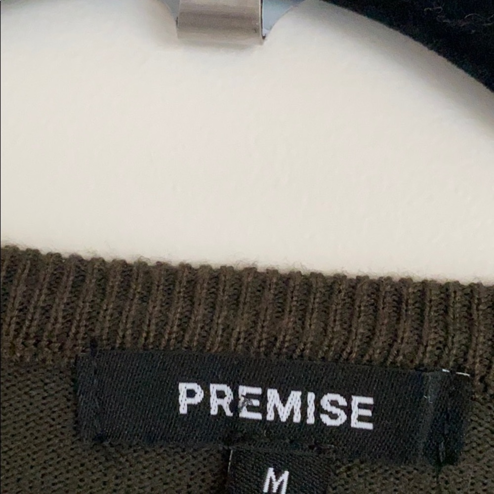 Navy Color Sweater - Picture 3 of 4